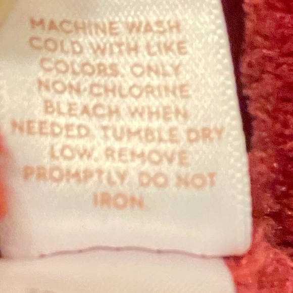 Lauren Conrad Cranberry / Burgundy Cozy Hoodie Size Smalll - Picture 4 of 7